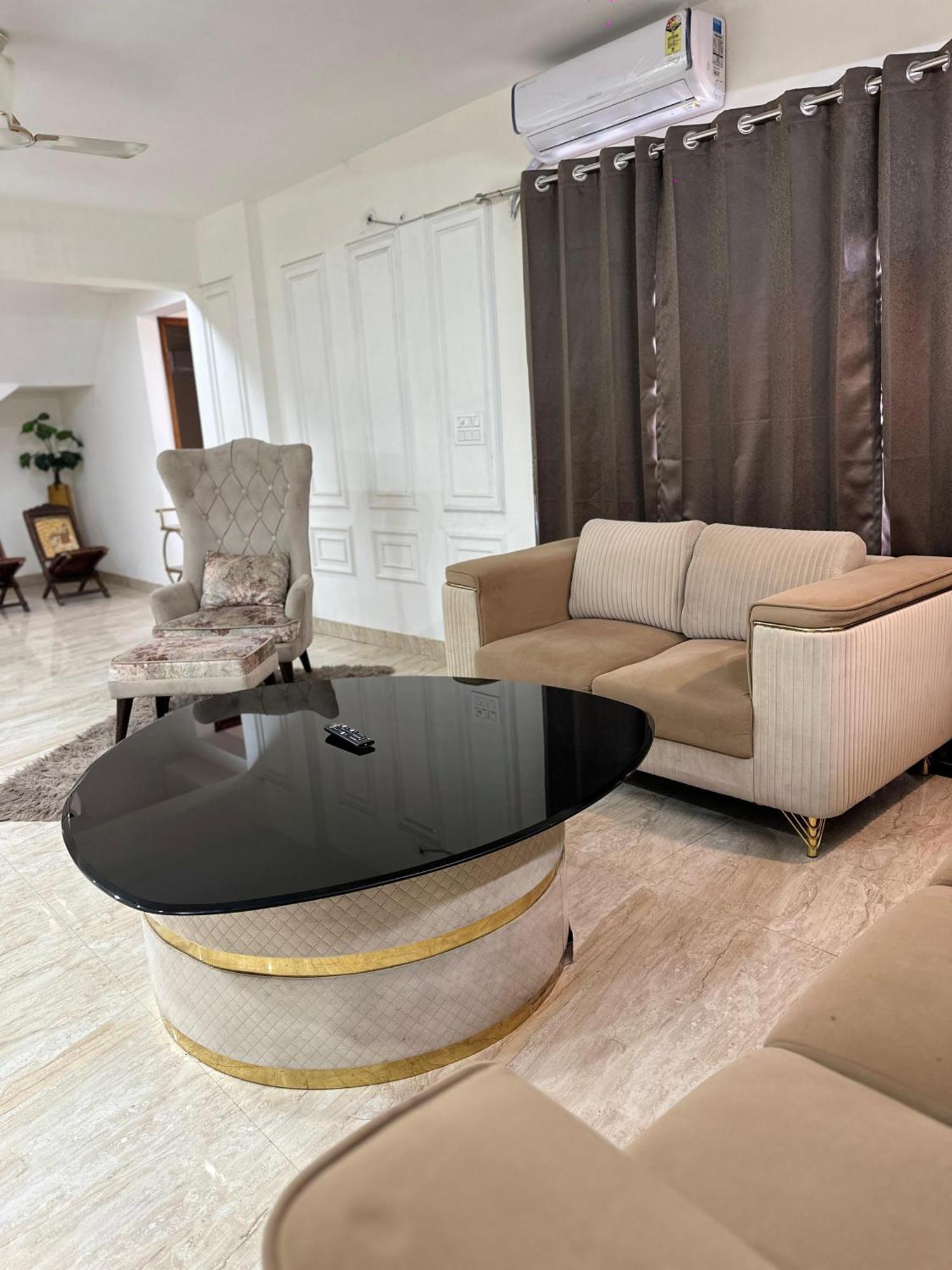 Sky Villa With Private Pool Noida Exterior photo